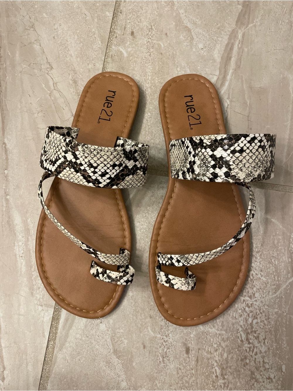 Rue21 Snake-Print Toe Loop Sandals